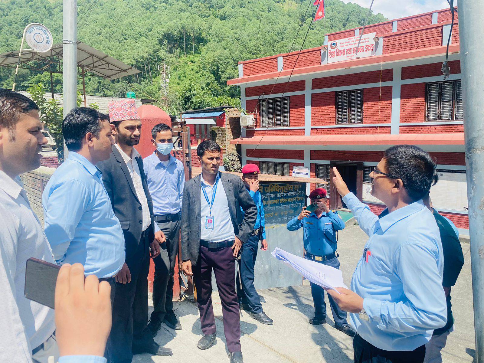 म्याग्दीका शिक्षकले असोज ३ गतेदेखि शैक्षिक संस्था बन्द गर्ने