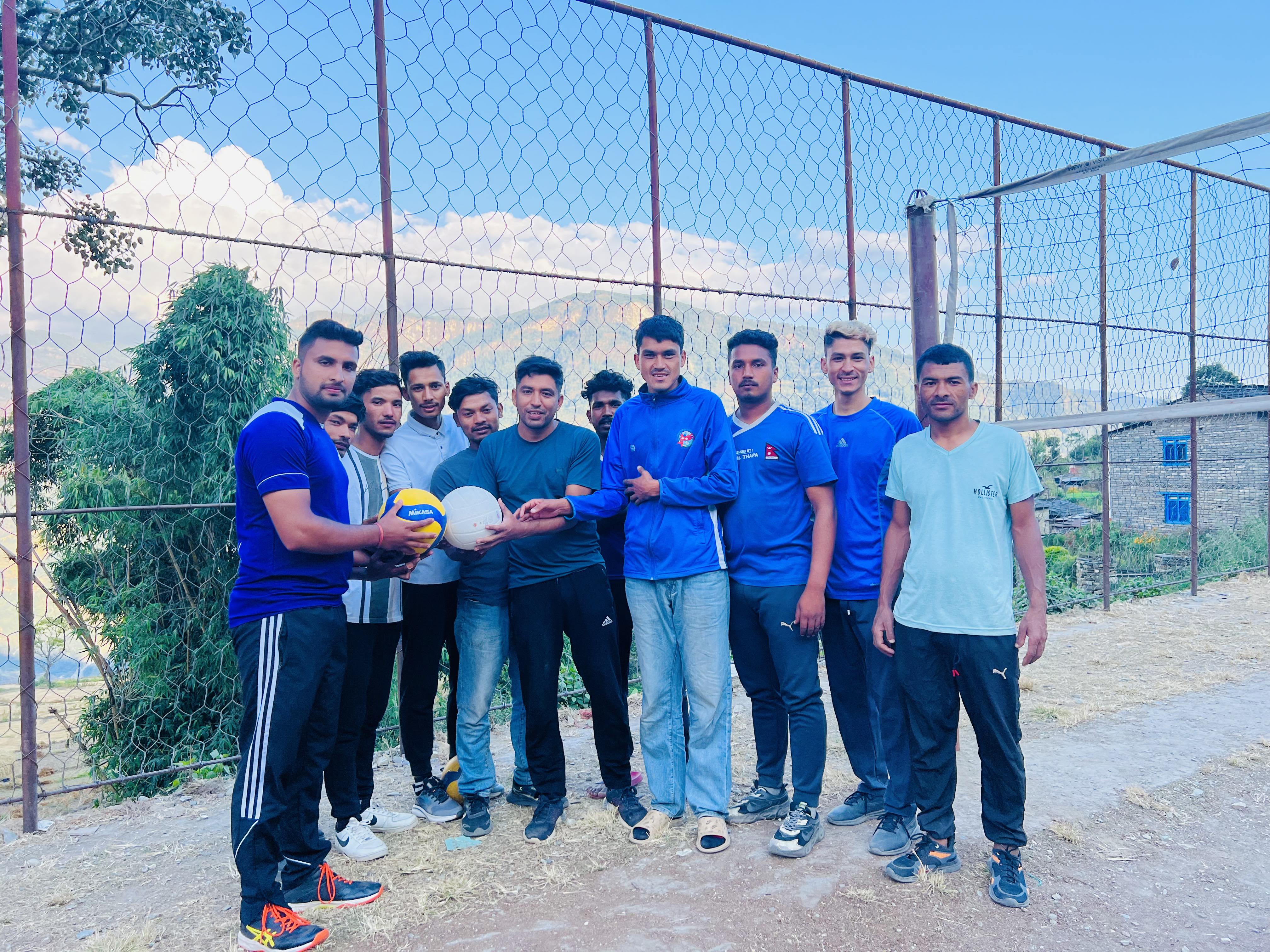 भलिबल खेलाडी सुजन चोखाल सम्मानित