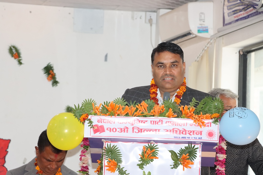 एमाले म्याग्दीको अध्यक्षमा बालकृष्ण सुवेदी निर्विरोध निर्वाचित हुँदै,उपाध्यक्ष ,सचीव र उपसचिवमा ८ जनाको उम्मेदवारी दर्ता