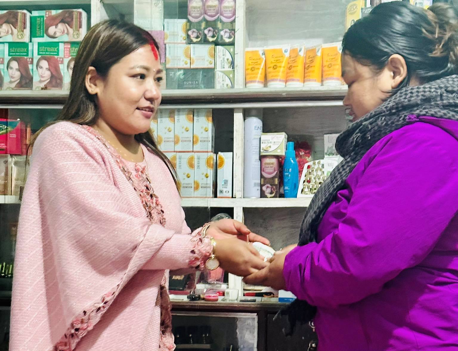सौन्दर्यकलाद्वारा आर्थिक सहयोग हस्तान्तरण