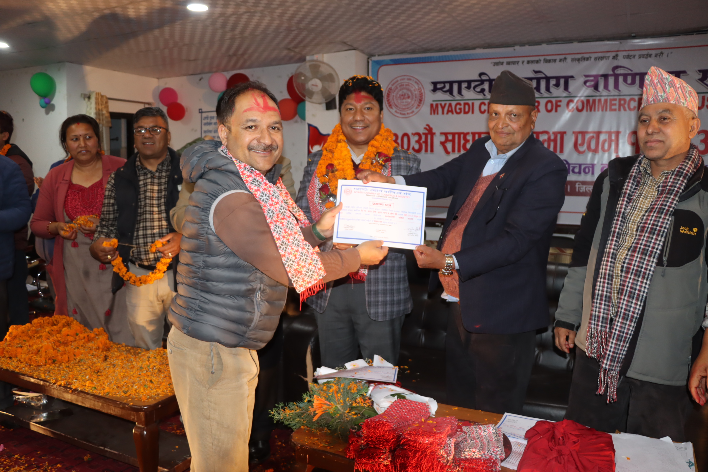 म्याग्दी उद्योग वाणिज्य संघको अध्यक्षमा श्रेष्ठ (फोटो फिचर)