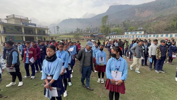 एसईई परिक्षा सुरु,म्याग्दीमा १९ सय बढी विद्यार्थी सहभागी