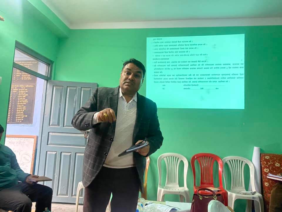 एमाले म्याग्दीका पालिका कमिटी पदाधिकारीहरुलाई अभिमुखिकरण