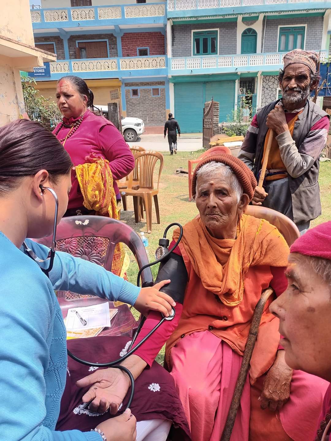 गलेश्वरमा स्त्रीरोग सम्वन्धी निःशुल्क स्वास्थ्य शिविर