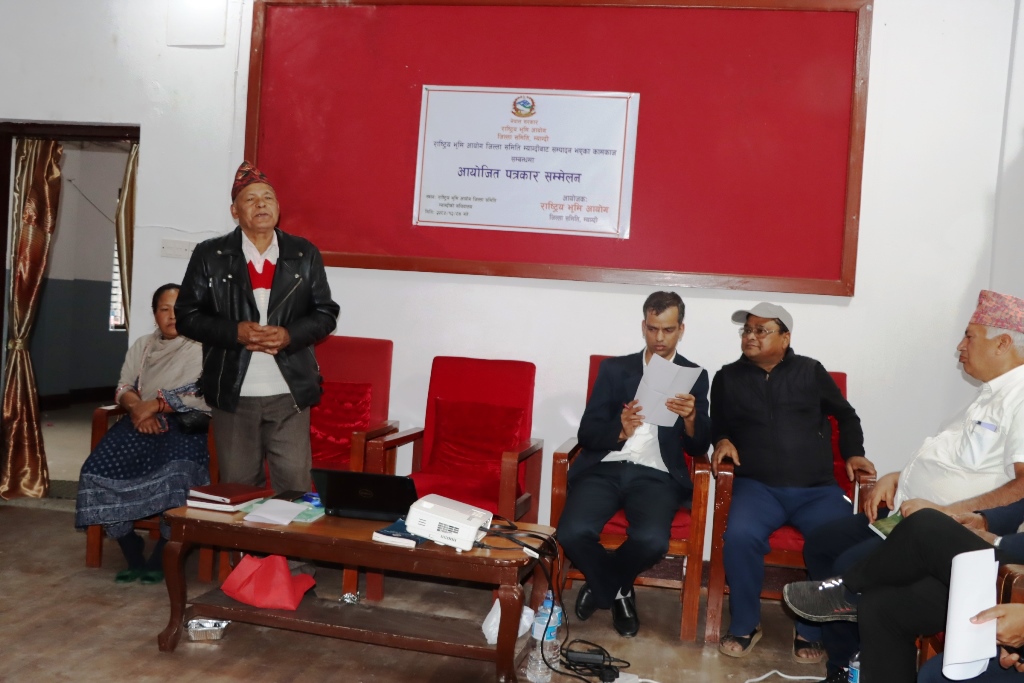 म्याग्दीमा आठसय ६५ जना भूमिहिनको तथ्याङ्क संकलन(भिडिओ)