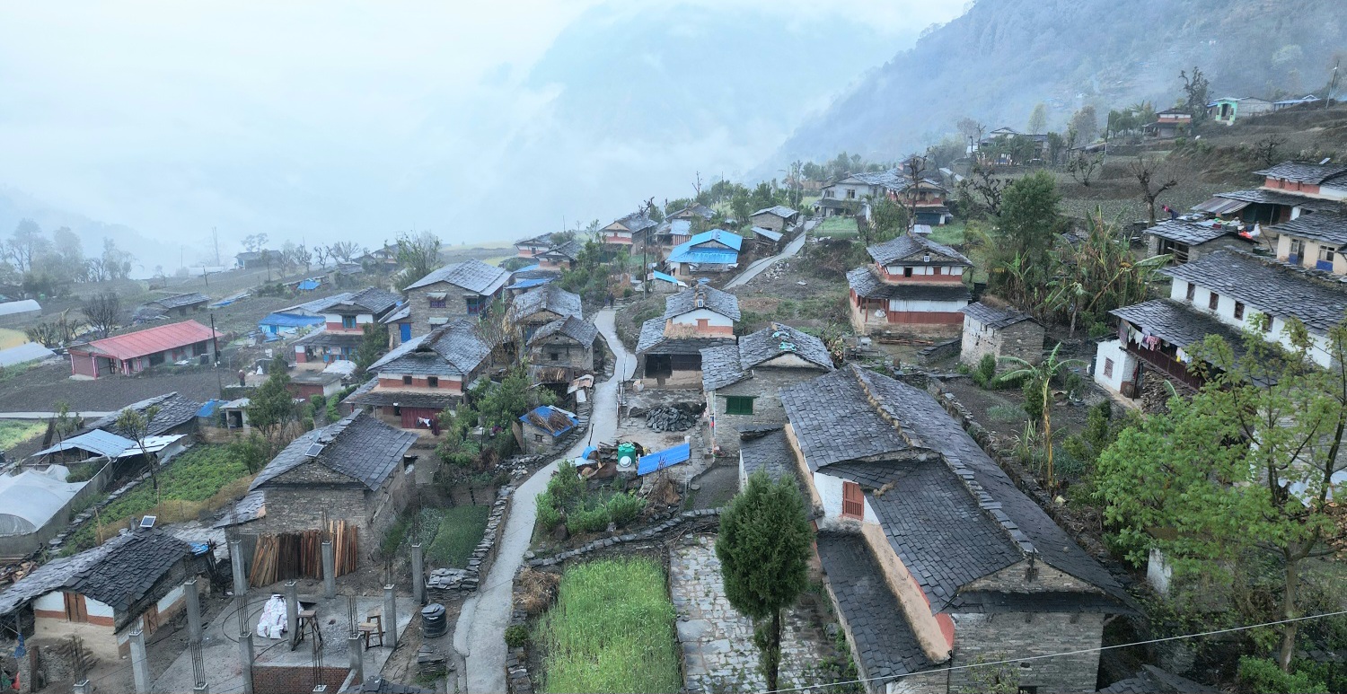 बिममा पदमार्ग निर्माण