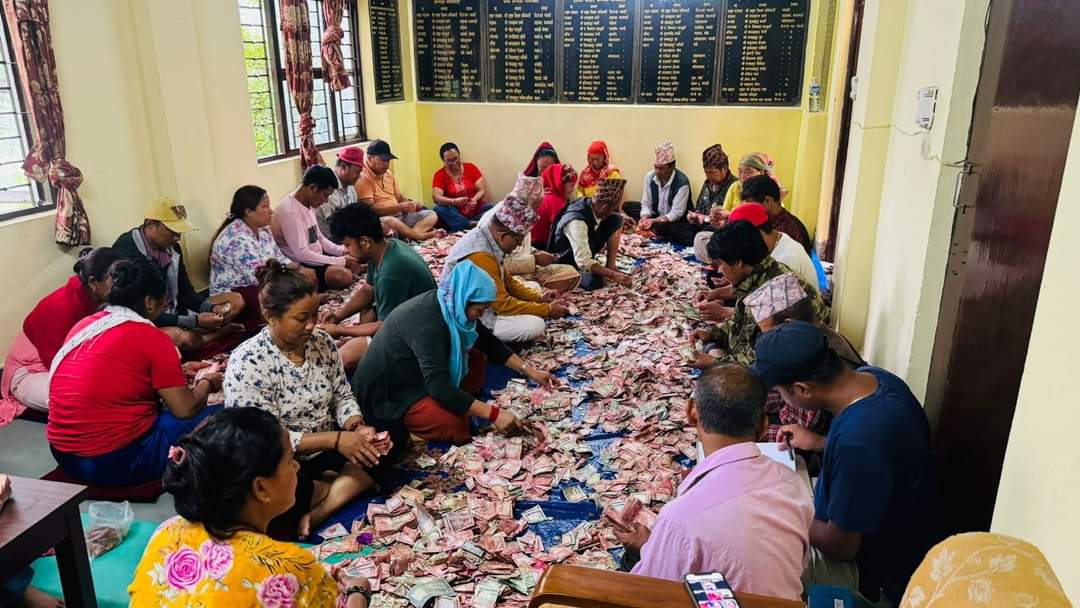साउन महिनाको पहिलो सोमबार गलेश्वरमा साढे तीन लाख बढी भेटी सङ्कलन