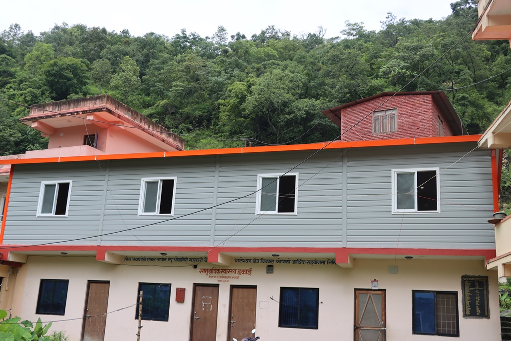 गलेश्वरमा नवनिर्मित ज्येष्ठ नागरिक सभाहल उद्घाटन (फोटो फिचर)