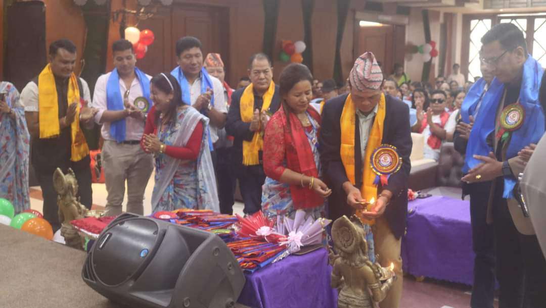 हिरामाया र खड्ग गर्बुजा सम्मानित