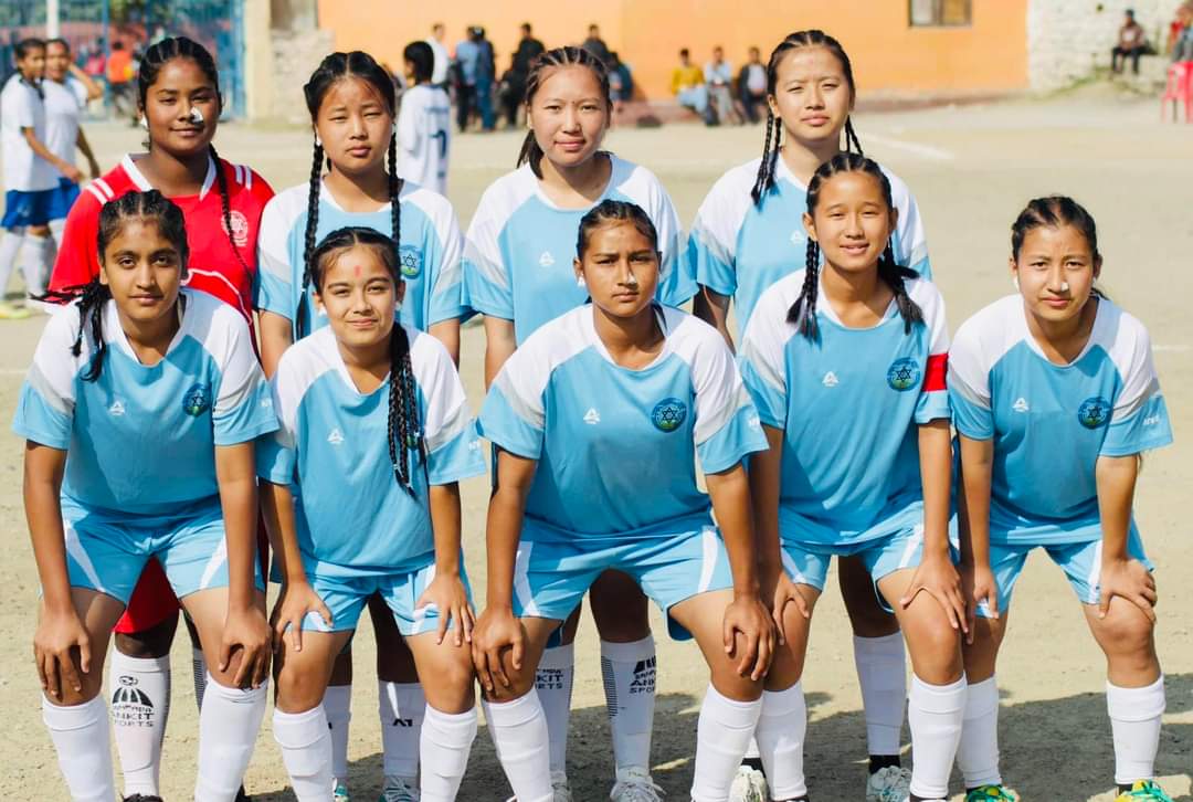 प्रथम लायन्स कप छात्रा फुटबल प्रतियोगिता : बेनी सामुदायिक र न्यू वेष्ट पोइन्ट फाइनलमा भिड्दै