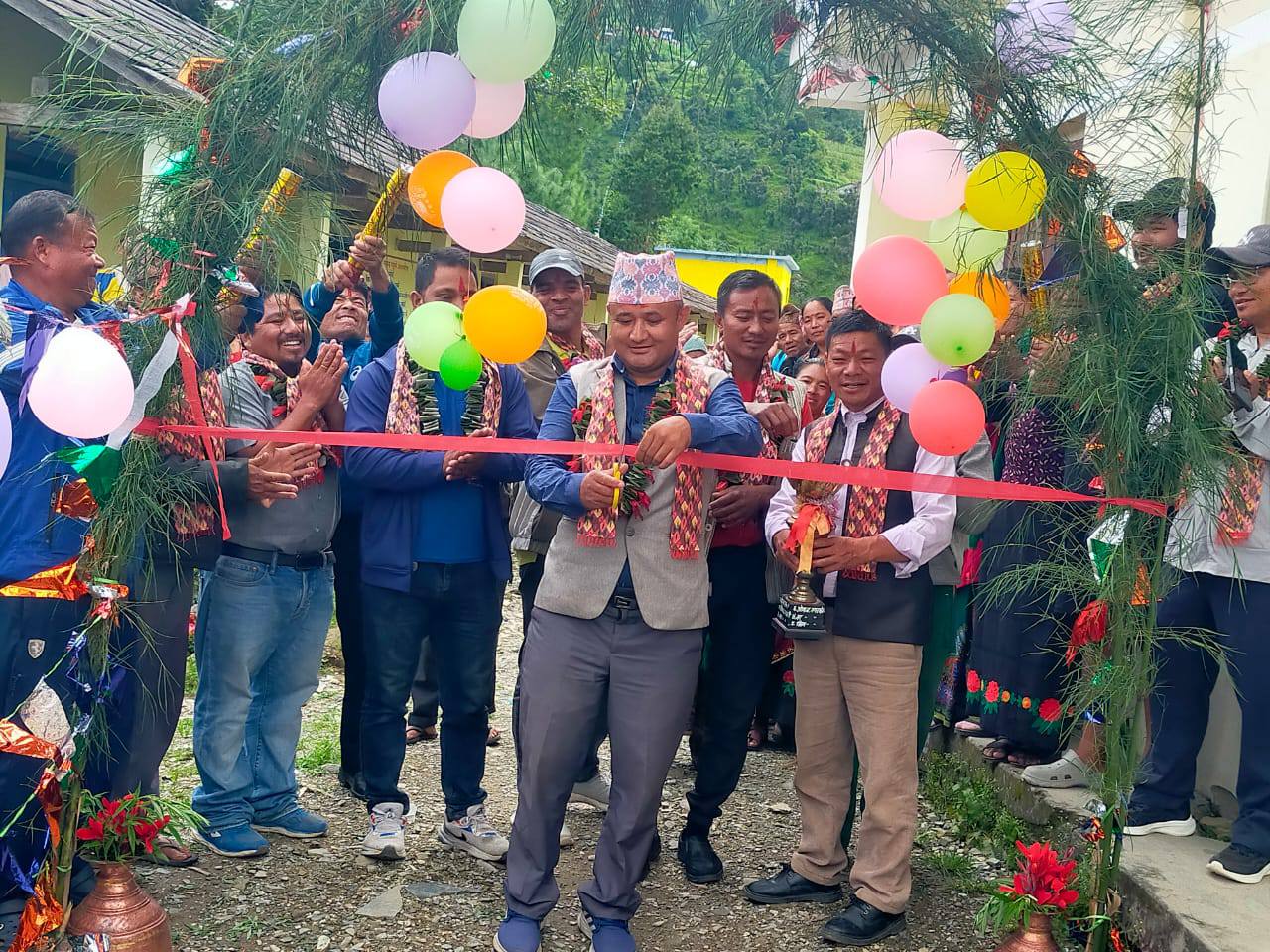 तीन वटा खानेपानी योजना मार्फत चार सय घरमा खानेपानी सुविधा विस्तार
