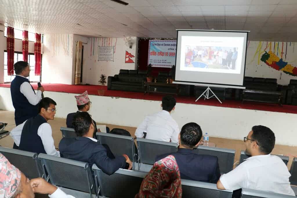वार्षिक समीक्षामा ३३ कार्यालयको प्रस्तुति