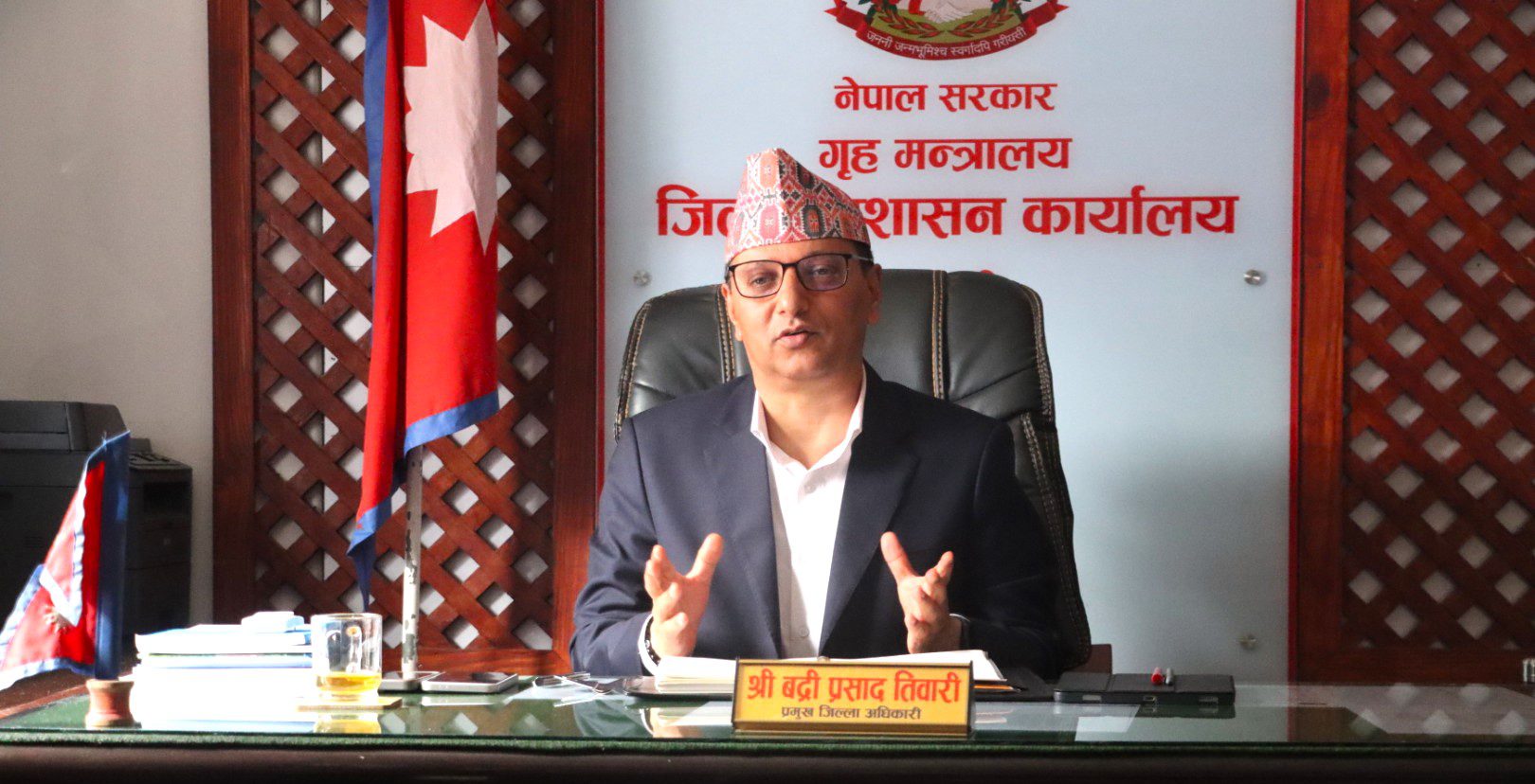 सेवा प्रवाह सरल बनाउछु , कागजात र प्रक्रियामा सम्झौता गर्दिन : प्रजिअ तिवारी(भिडिओ)