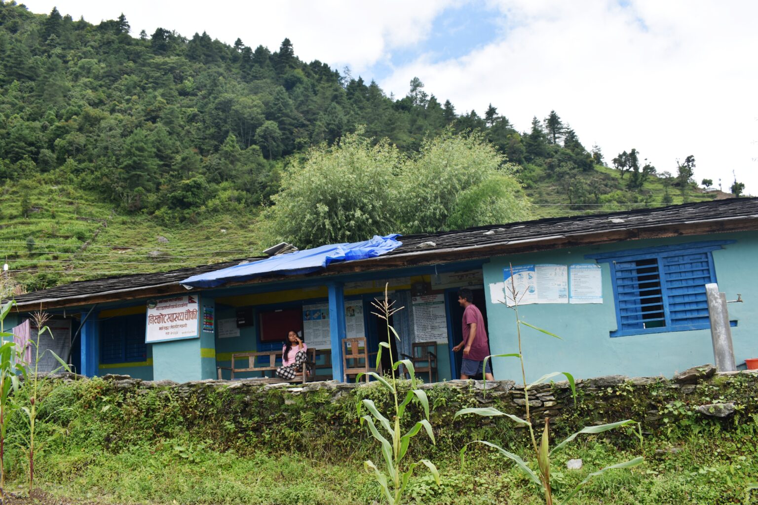 स्वास्थ्य चौकीको भवन जीर्ण हुँदा सेवा प्रभावित