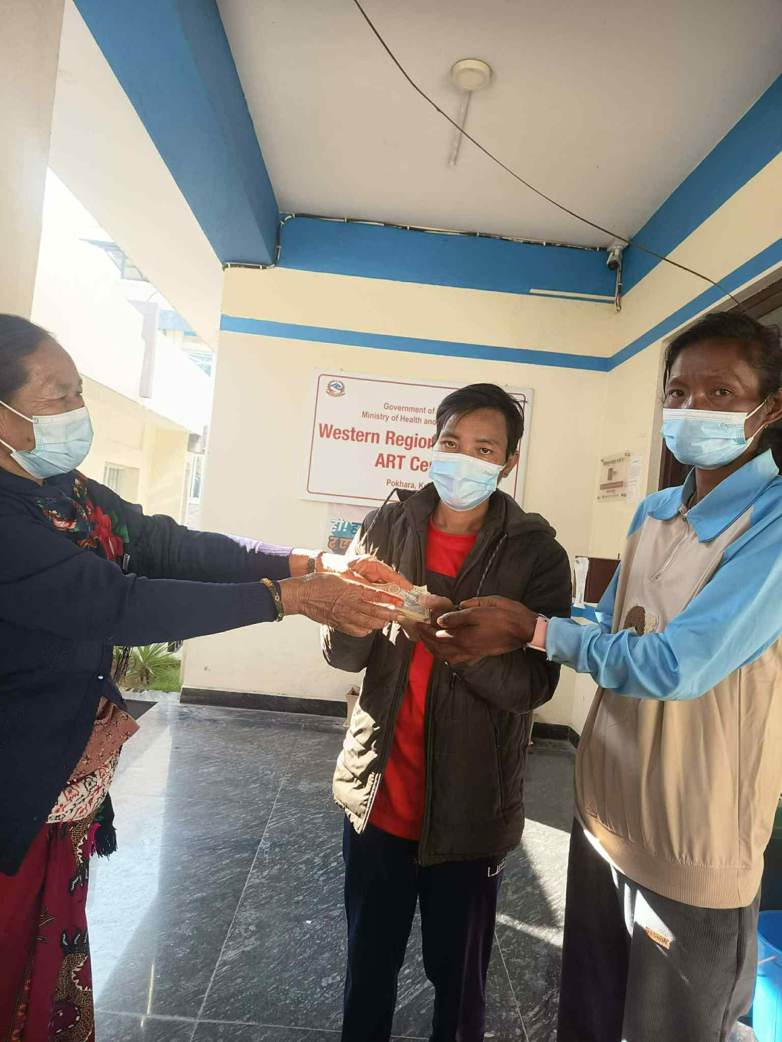 निस्कोटको भट्टखोलाका गमप्रसादको उपचारमा अमेरिका र पोर्तुगलबाट आर्थिक सहयोग