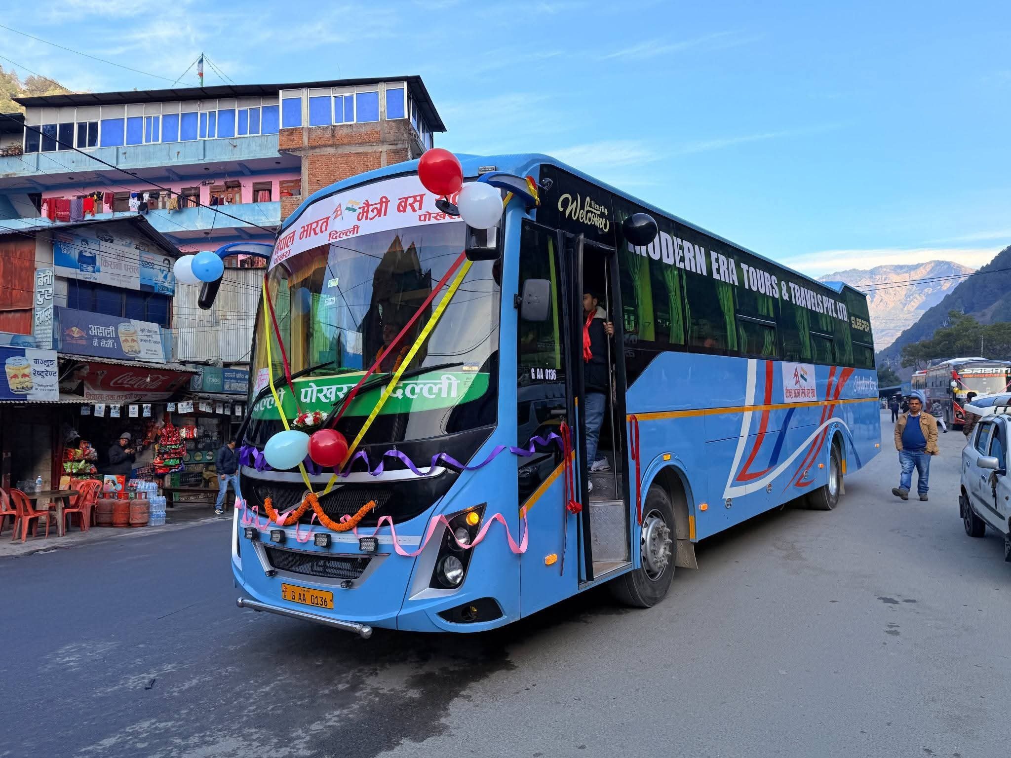 बेनीबाट सिधै भारतको नयाँ दिल्लीसम्मको बस सेवा शुभारम्भ