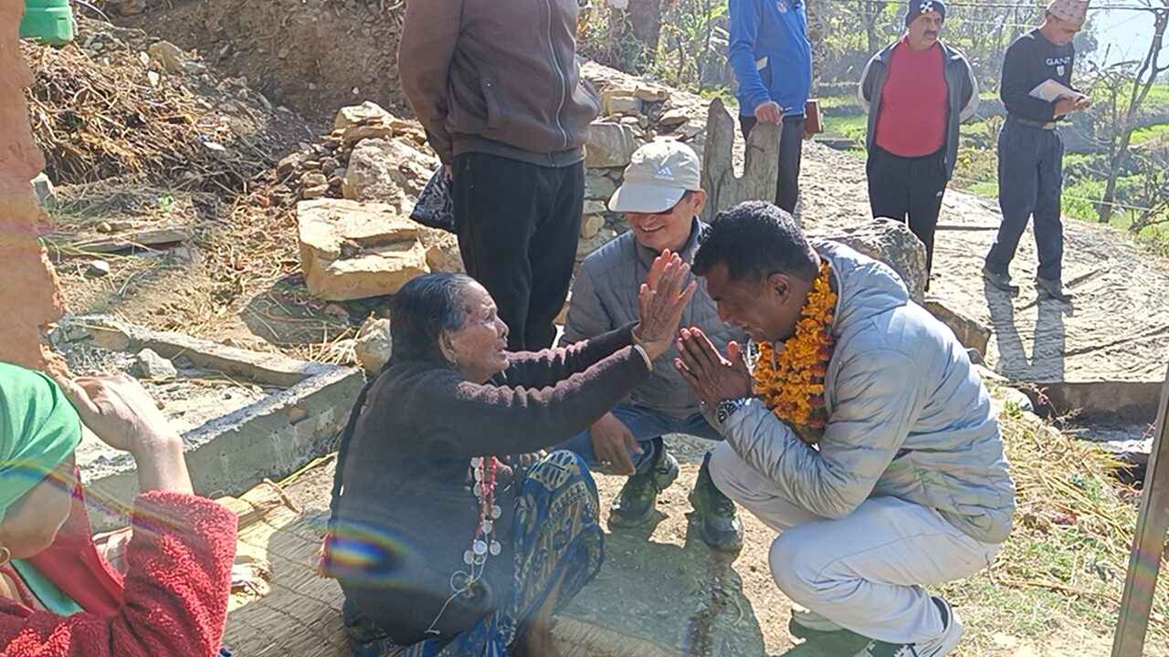 डाँडाखेतबाट एमाले म्याग्दीले सुरु गर्‍यो बेनी नगरपालिकामा औपचारिक चुनावी प्रचार
