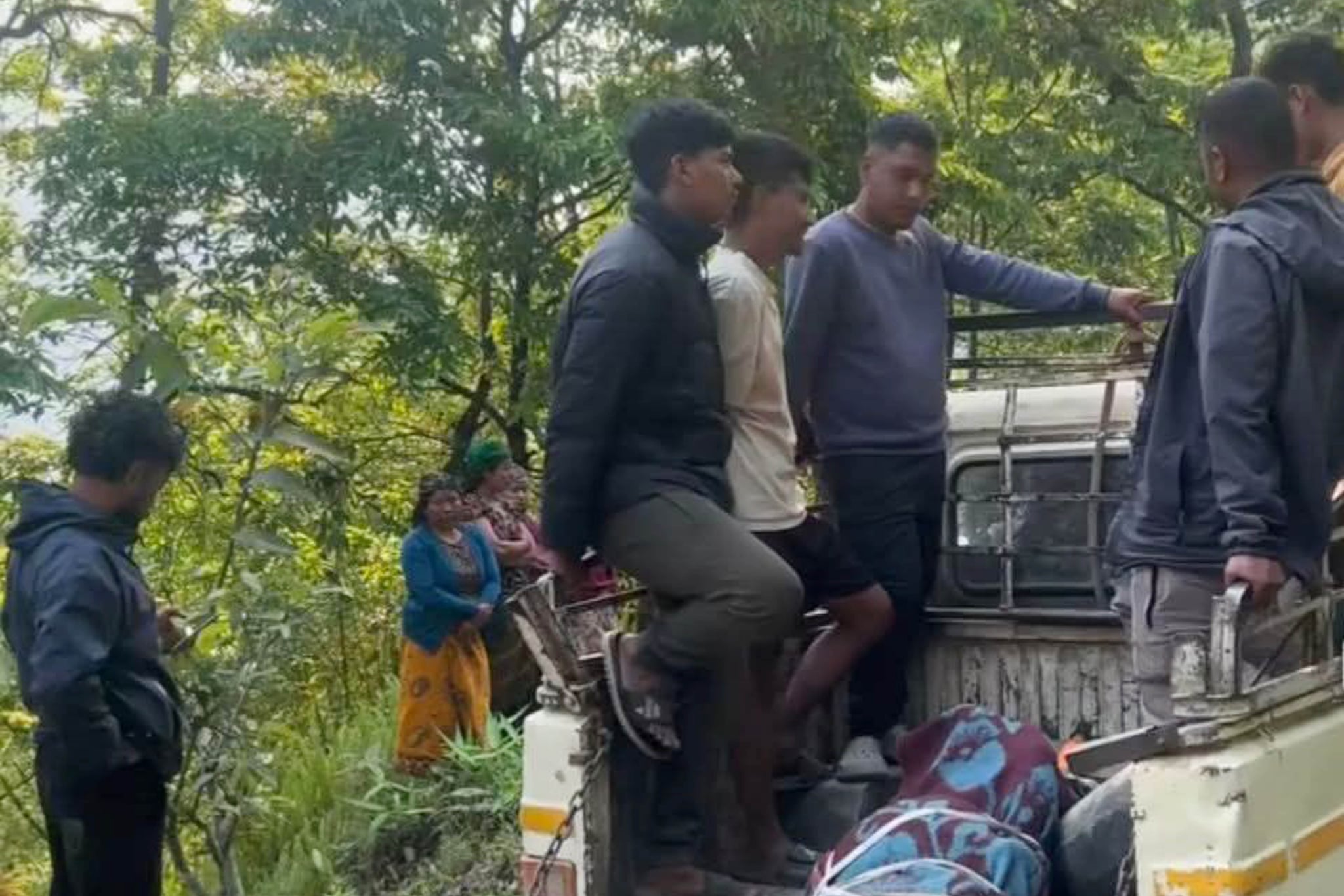 म्याग्दीमा भिरबाट लडेर युवकको मृत्यु