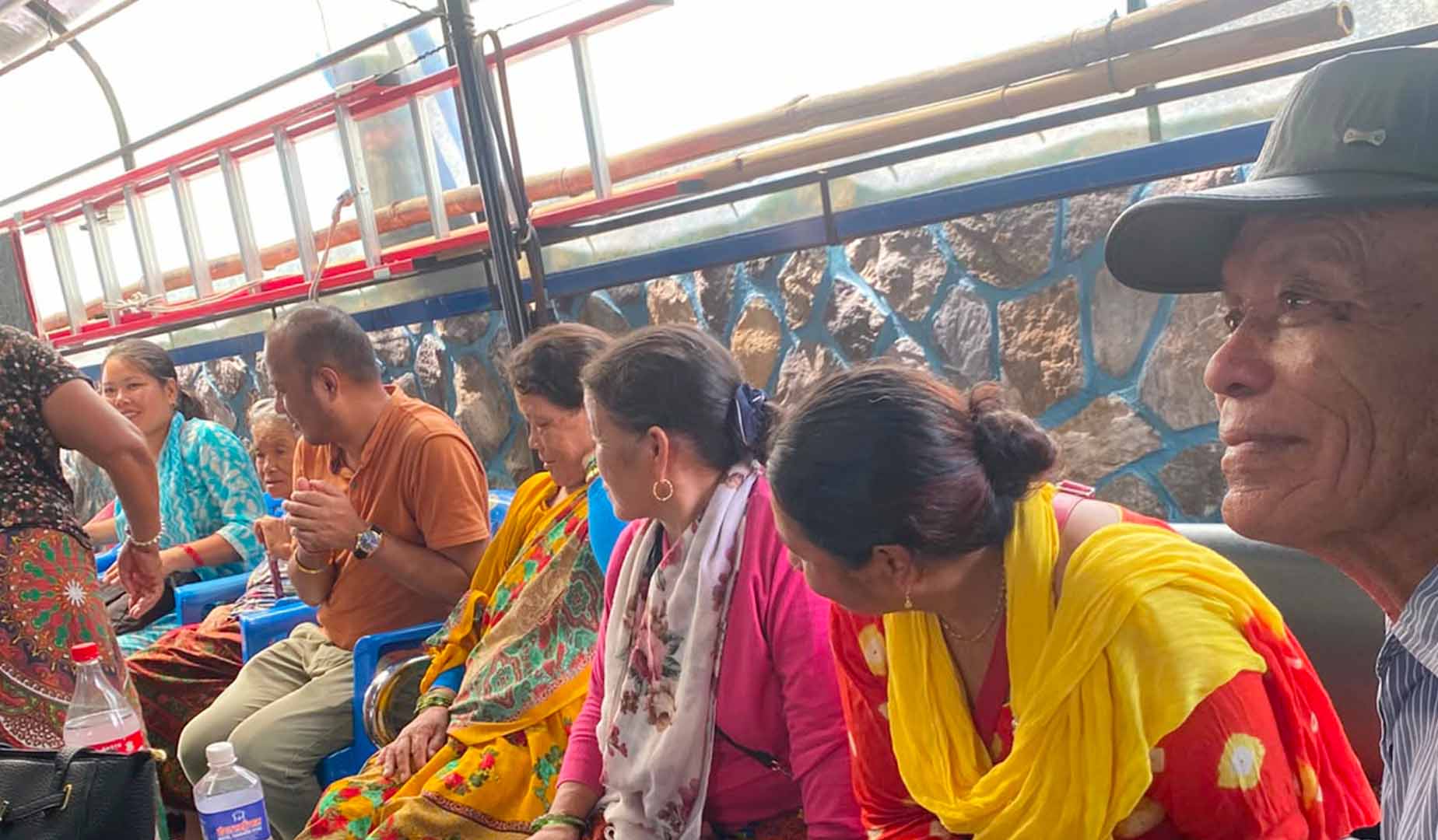 पोखरा–काठमाण्डौँमा दग्नाम वडा कार्यालयको घुम्ती सेवा