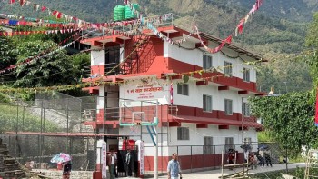 बेगखोलामा बन्यो सभाहलसहितको सुविधासम्पन्न वडा कार्यालय भवन