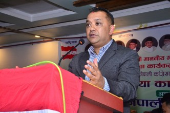 नेपाली कांग्रेसको सभापतिमा गगन थापा निर्वाचित